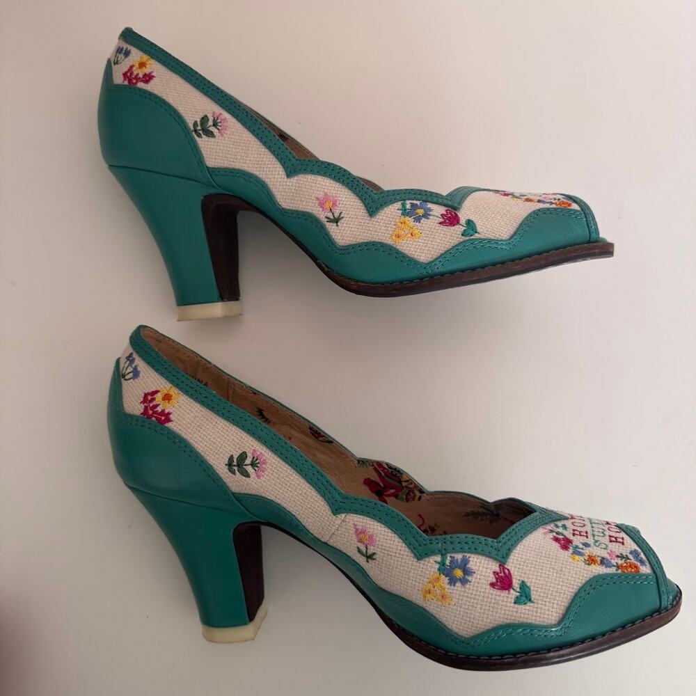Miss L Fire Home Sweet Home Peep Toe Heels Retro Needlepoint Size EU 36 US 6 - Picture 9 of 12
